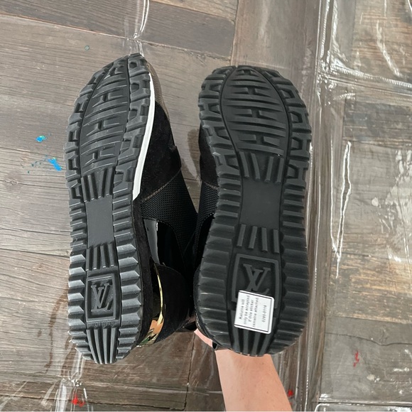 LOUIS VITTON runaway sneaker size 38 - Picture 8 of 12